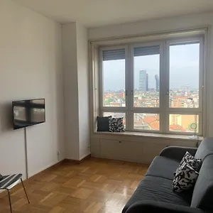 Apartment Monolocale Con Vista Su, Milan